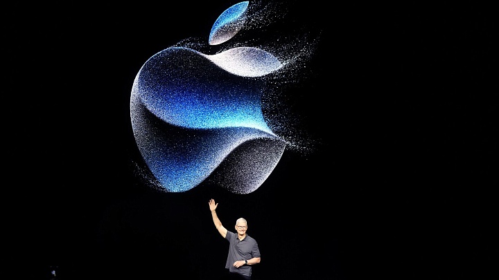 Чистая прибыль Apple снизилась по итогам финансового года