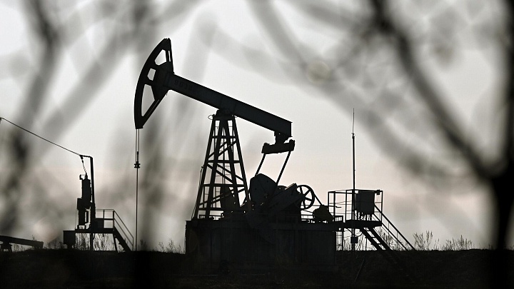 Япония снижает порог цены на импорт нефти из России