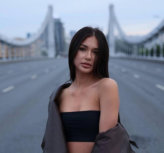 Роскошные волосы - реальность со студией наращивания волос премиум-класса «Рапунцель» и Лилией Бальц